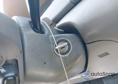 2004 Toyota Camry Le from USA, damaged, VIN 4T1BE32K04U880198